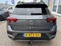 Volkswagen T-Roc 1.5 TSI Sport / AUTOMAAT/ PANO/ TREKHAAK/ CAMERA/ PARK. SENSOREN V+A/ CAMERA/ STOEL VERWARM./ APP-CONNECT/ ELEK. ACHTERKLEP/ DIGITAL DASH/ LED/ NAVI/ CLIMA/ ACC/ DRIVE SELECT/ DAB/ 18" LMV