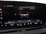 Audi Q6 e-tron Advanced edition performance 100 kWh 306 PK | Nu tijdelijk een e-premie van €2.000,- | Navigatie | Camera | Adaptive Cruise Control | Climate Control | Stoelverwarming | Lederen - kunstlederen stoelen | Virtual Cockpit | LED | Lichtmetalen velgen | Warmtepomp | Sportstoelen | MMI bijrijdersscherm |