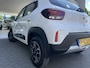 Dacia Spring Comfort Plus (Orange Pack) 27 kWh Mistlampen - Achteruitrijcamera - Airco - Navigatie - Cruise control - Parkeersensoren achter - Dakrails