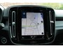 Volvo XC40 T3 Automaat R-Design | Verwarmbare Voorstoelen | Cruise Control | Navigatie | Parkeer assistent en camera | Apple Carplay | Bluetooth Telefonie & Multimedia | Volvo on Call | Climate Control | LED Koplampen | Lane Keeping Aid