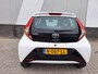 Toyota Aygo 1.0 VVT-i X-play | Navi | Airco | Achteruitrijcamera | Bluetooth |