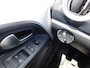 Volkswagen Up! 1.0MPI 60PK MOVE UP!! All-in Prijs! 1 jaar garanti
