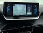 Peugeot e-2008 SUV EV GT Pack 50 kWh 136pk | Navigatie | Achteruitrijcamera | Stoelverwarming | Full Led koplampen | 3D Cockpit | Leder/Alcantara | Keyless | Parkeersensoren v+a | Adaptieve Cruise Control | Dodehoeksensor | Apple Carplay / Android Auto | DAB+ radio | Donker getint glas | 18" lichtmetalen velgen |