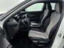 Peugeot e-2008 SUV EV GT Pack 50 kWh 136pk | Navigatie | Achteruitrijcamera | Stoelverwarming | Full Led koplampen | 3D Cockpit | Leder/Alcantara | Keyless | Parkeersensoren v+a | Adaptieve Cruise Control | Dodehoeksensor | Apple Carplay / Android Auto | DAB+ radio | Donker getint glas | 18" lichtmetalen velgen |
