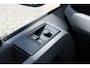 Volkswagen Crafter | Exclusive | L3 | 141 PK | Automaat | Glasrasteel van den Born | Trekhaak | Betonplex Laadvloer | Achteruitrijcamera | PDC | Bijrijdersbank