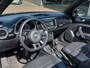 Volkswagen Beetle Cabriolet 1.2 TSI 105pk BlueMotion Design Edition | Navi | Clima | Cruise | Leder+Stoelverwarming | Pdc V+A | Mistlampen | 17''lm | Windscherm