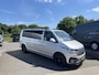 Volkswagen Transporter 2.0 TDI L2H1 DC Bulli | Automaat | Camera | Dubbele cabine | Trekhaak | Parkeerhulp voor + achter | Radio | Adaptive cruise control | Schuifdeur links + rechts | Airco |