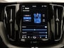 Volvo XC60 T6 PLUG-IN HYBRID ULTRA DARK SCHUIFDAK HARMAN KARDON TREKHAAK 20