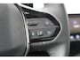 Peugeot 408 1.2 Hybrid 136pk e-DCS6 Allure Peugeot 408 1.2 Hybrid 136 e-DCS6 Allure | Navigatie | Stoel & Stuur Verwarming | Trekhaak | Apple Carplay/Android Auto |