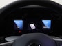 Volkswagen Golf 1.0 eTSI Life Business | Parkeerassistent| Achteruitrijcamera | Navigatie | Stoel- en stuurwielverwarming | Adaptieve Cruise control | Massagefunctie bestuurdersstoel | Dodehoek detectie | Achteruitrijcamera |