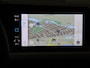 Volkswagen Golf 1.0 eTSI Life Business | Parkeerassistent| Achteruitrijcamera | Navigatie | Stoel- en stuurwielverwarming | Adaptieve Cruise control | Massagefunctie bestuurdersstoel | Dodehoek detectie | Achteruitrijcamera |