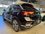 Volkswagen T-Roc 2.0 TSI 4Motion Sport PANO|ACC|LANEASSIST|BEATS