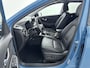 Hyundai Kona 1.6 GDI HEV Sky Sensation // TREKHAAK // ZONNEDAK // STOELKOELING //