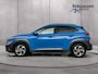 Hyundai Kona 1.6 GDI HEV Sky Sensation // TREKHAAK // ZONNEDAK // STOELKOELING //