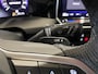 Volkswagen Golf Variant 1.5 eTSI R-Line Edition 116 PK | Automaat | Apple Carplay | 360 Camera | Stoelverwarming | Keyless | Stuurwielverwarming | Elektrische Achterklep | Parkeersensoren | Adaptive Cruise Control |