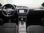 Volkswagen Tiguan 1.5TSI/150PK ACT Highline Business R DSG · Panoramadak · Trekhaak · 360°Camera + Parkeersensoren