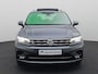 Volkswagen Tiguan 1.5TSI/150PK ACT Highline Business R DSG · Panoramadak · Trekhaak · 360°Camera + Parkeersensoren
