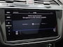 Volkswagen Tiguan 1.5TSI/150PK ACT Highline Business R DSG · Panoramadak · Trekhaak · 360°Camera + Parkeersensoren