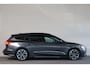 Ford Focus Wagon 1.5 EcoBlue ST Line Business NL-Auto!! SUPER COMPLEET!!!
