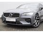 Volvo S60 190PK Automaat T4 R-Design / Cruise Control / Apple Carplay / BLIS / Stoelverwarming / R-Design / Verkeersbord Detectie / DAB ontvanger /