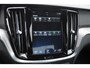 Volvo S60 190PK Automaat T4 R-Design / Cruise Control / Apple Carplay / BLIS / Stoelverwarming / R-Design / Verkeersbord Detectie / DAB ontvanger /