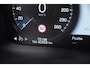 Volvo S60 190PK Automaat T4 R-Design / Cruise Control / Apple Carplay / BLIS / Stoelverwarming / R-Design / Verkeersbord Detectie / DAB ontvanger /