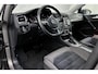 Volkswagen Golf Variant 1.4 TSI Highline Automaat | Sportstoelen | Trekhaak | Parkeersensoren | Climate control