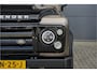 Land Rover Defender 2.2 D SW 110" XTech Commercial Leder Cruise