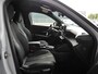 Peugeot 2008 1.2T 130pk Automaat GT | Navigatie | Achteruitrijcamera | Keyless Entry | LED koplampen | Two Tone | Privacy Glass