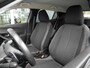 Peugeot 2008 1.2 130PK Automaat Active | Parkeersensoren achter | Navigatie | Lichtmetalen velgen | Led verlichting | Airco | Cruise control | Apple carplay & Android auto