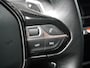 Peugeot 2008 1.2 130PK Automaat Active | Parkeersensoren achter | Navigatie | Lichtmetalen velgen | Led verlichting | Airco | Cruise control | Apple carplay & Android auto