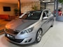 Peugeot 308 SW 1.2 e-THP Première Garantie Nap Trekhaak Pano Camera PDC Led Cruise Navi Clima Blindspot Parkeerhulp Rijklaar