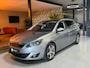 Peugeot 308 SW 1.2 e-THP Première Garantie Nap Trekhaak Pano Camera PDC Led Cruise Navi Clima Blindspot Parkeerhulp Rijklaar