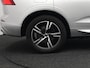 Volvo XC60 T6 R-Design AWD | Panodak | Trekhaak af Fabriek | Adaptive Cruise |Sportstoelen Memory | L.M. 19" | Harman/Kardon | 360 Camera | Carplay | DAB | Stoel & Stuurverwarming |