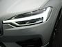 Volvo XC60 T6 R-Design AWD | Panodak | Trekhaak af Fabriek | Adaptive Cruise |Sportstoelen Memory | L.M. 19" | Harman/Kardon | 360 Camera | Carplay | DAB | Stoel & Stuurverwarming |