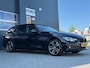 BMW 3-Serie Touring 318d 150pk Automaat Sport Line | Navi Prof. | LED | Climate | Cruise | Sportstoelen | Sportstuur | 18 inch