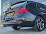 BMW 3-Serie Touring 318d 150pk Automaat Sport Line | Navi Prof. | LED | Climate | Cruise | Sportstoelen | Sportstuur | 18 inch