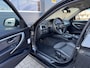 BMW 3-Serie Touring 318d 150pk Automaat Sport Line | Navi Prof. | LED | Climate | Cruise | Sportstoelen | Sportstuur | 18 inch