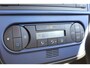 Ford Fiesta 1.4-16V-80pk Futura XL. Goed onderhouden en nette wagen ! Airco, metallic lak, LM wielen, 5-drs., trekhaak, parkeersensoren achter, r/cd etc