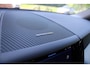 Volvo XC60 B4 Plus Dark Diesel | Platinum Grey Metallic | Intellisafe Line | Climate Line | Zwart Lederen Bekleding | Trekhaak semi Electrisch |