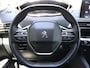 Peugeot 3008 1.2 130PK Active | Navigatie | Trekhaak | Apple en Android | Dakrails