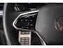 Volkswagen Touareg R 3.0 TSI 462pk 4MOTION R-Line Trekhaak Camera Keyless Luchtvering Virtual Cockpit Navigatie Panoramadak