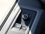 Volkswagen Crafter 2.0 TDI 140 PK Automaat L3H2 Exclusive | LED | Navi | ACC | 17" Lichtmetalen Velgen | Sidebars | Trekhaak | Airco |