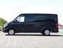 Volkswagen Crafter 2.0 TDI 140 PK Automaat L3H2 Exclusive | LED | Navi | ACC | 17" Lichtmetalen Velgen | Sidebars | Trekhaak | Airco |