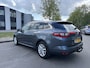 Renault Megane Estate 1.2 TCe Limited 6-Bak 132 PK. Prachtige auto van de tweede eigenaar !!! Ketting en waterpomp net vervangen door de dealer !!