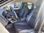 Volvo V50 2.0 Limited Edition / NL-Auto / Dealer-Onderhouden / 145 PK / Cruise-Control / Climate-Control / Vol-Leder / Stoelverwarming / Radio-Bluetooth / Navi / Elektr.-Pakket / PDC-Achter / 16'' LMV / All-Season / ENZ.