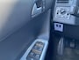 Volvo V50 2.0 Limited Edition / NL-Auto / Dealer-Onderhouden / 145 PK / Cruise-Control / Climate-Control / Vol-Leder / Stoelverwarming / Radio-Bluetooth / Navi / Elektr.-Pakket / PDC-Achter / 16'' LMV / All-Season / ENZ.