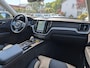Volvo XC60 2.0 T8 Plug-in hybrid AWD Ultimate Dark | Luchtvering, E-Trekhaak, 360°, PANO, 21 inch velgen, Lift modus, zeer luxe!