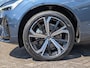 Volvo XC60 2.0 T8 Plug-in hybrid AWD Ultimate Dark | Luchtvering, E-Trekhaak, 360°, PANO, 21 inch velgen, Lift modus, zeer luxe!