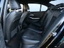 BMW 3-Serie 330i High Executive M-Pakket / Carplay / Head-Up